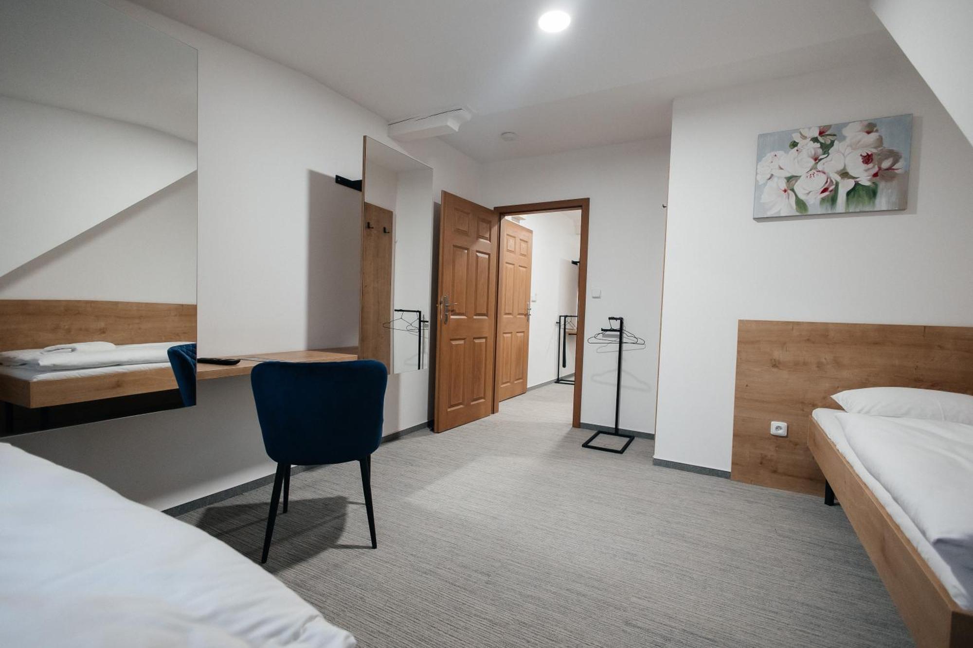 Golden Golem Hotel & Spa Praag Buitenkant foto