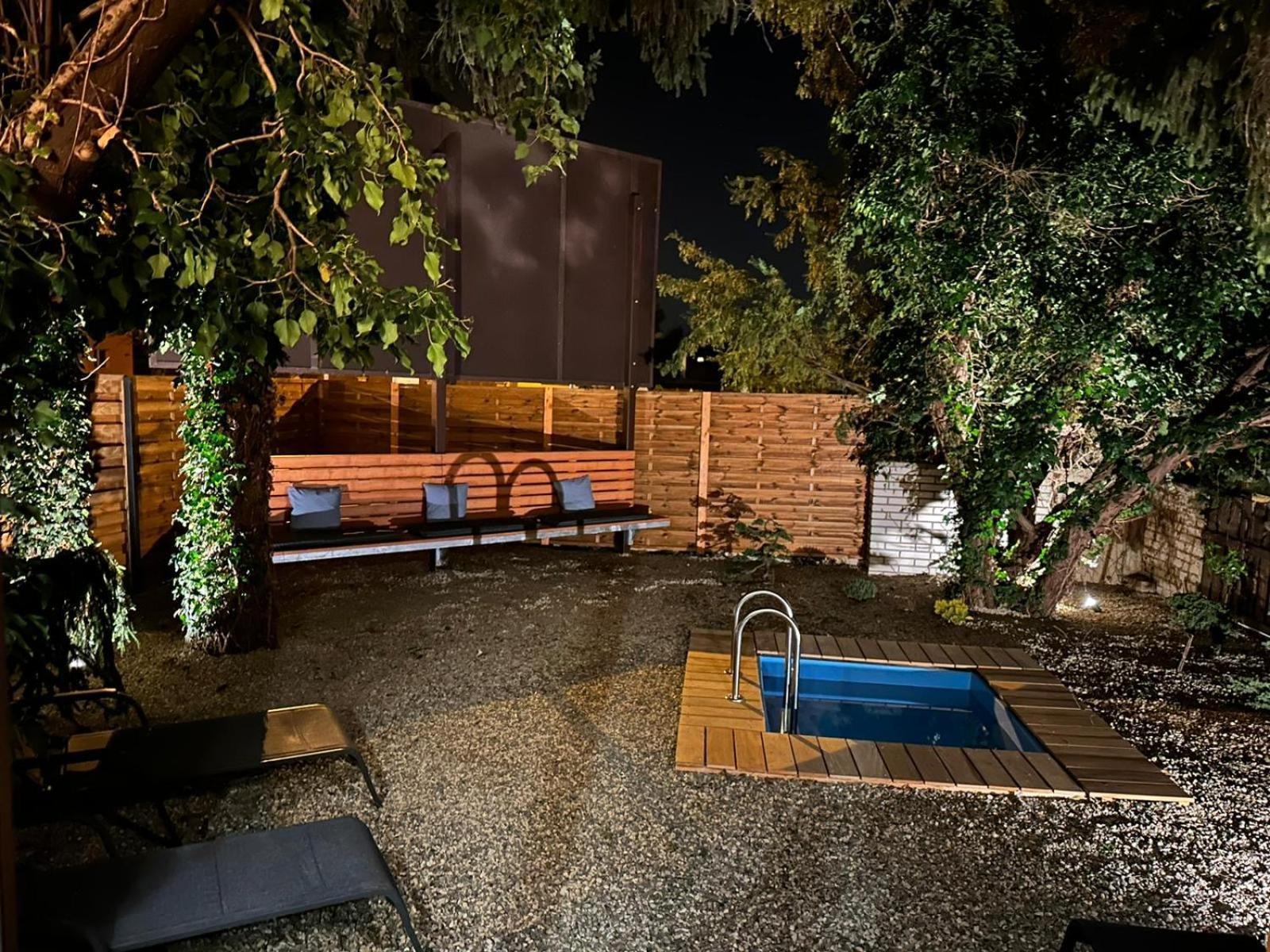 Golden Golem Hotel & Spa Praag Buitenkant foto